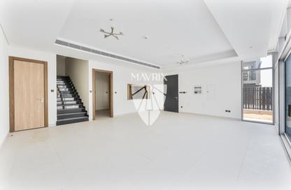 Villa - 5 - 6 for rent in 180 Degrees Villas - Liwan - Dubai