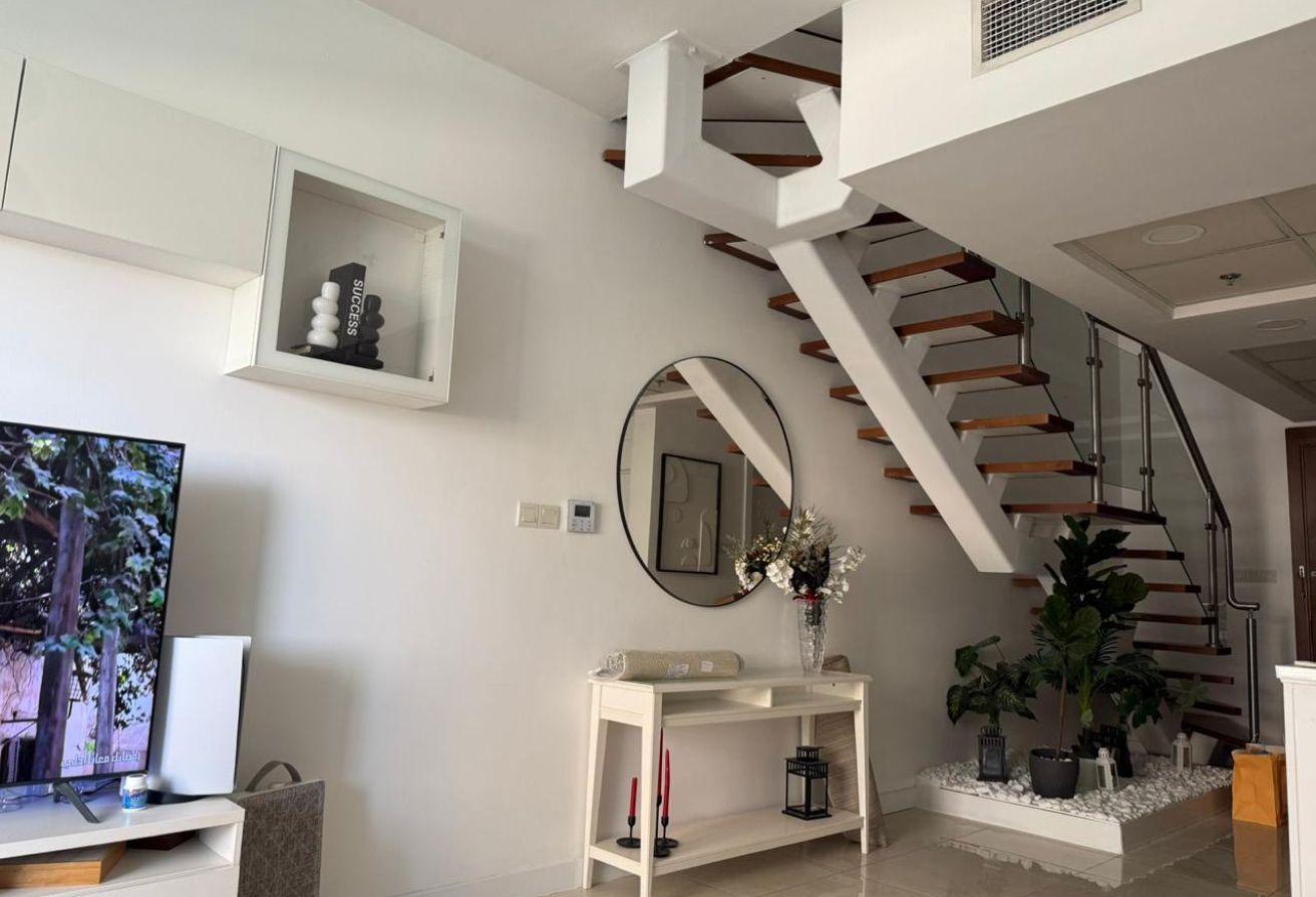 Furnish Rent JVC Villa Pera 1 BR Apartment Duplex photo 11