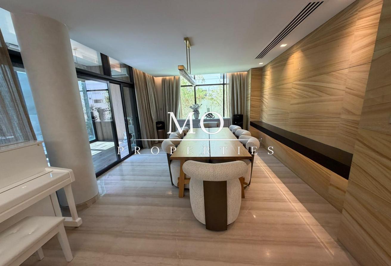 Full Golf Course View l Unfurnished Ready To Move photo 4