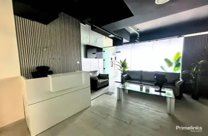 Office Space - Studio for rent in I Rise Tower - Barsha Heights (Tecom) - Dubai Office Space - Studio for rent in I Rise Tower - Barsha Heights (Tecom) - Dubai