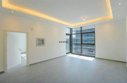 Apartment - 1 - 2 for sale in Golf Promenade 4B - Golf Promenade 4 - Golf Town - Damac Hills - Dubai