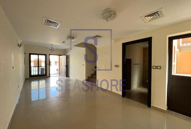 54930734 - Property Image 2