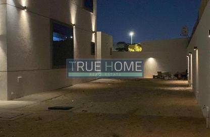 Villa - 5 - 7 for rent in Al Tarfa - Mughaidir - Sharjah