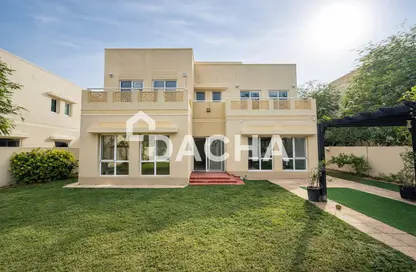 Villa - 5 Bedrooms - 5 Bathrooms for rent in Meadows 2 - Meadows - Dubai