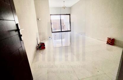 Apartment - 1 Bedroom - 2 Bathrooms for rent in Hoshi 1 - Hoshi - Al Badie - Sharjah Apartment - 1 Bedroom - 2 Bathrooms for rent in Hoshi 1 - Hoshi - Al Badie - Sharjah