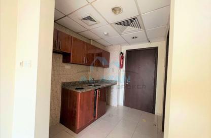 Apartment - Studio - 1 for rent in Building IC1-EMR-02 - Emirates Cluster - International City - Dubai