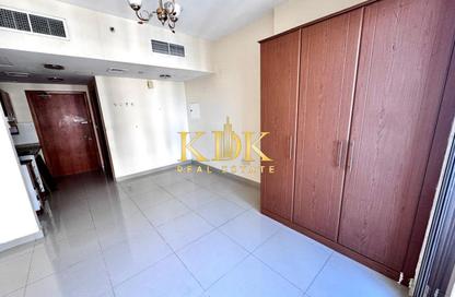 Apartment - Studio - 1 Bathroom for rent in Lakeside Tower B - Lakeside Residence - Dubai Production City (IMPZ) - Dubai