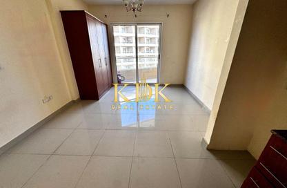 Apartment - Studio - 1 Bathroom for rent in Lakeside Tower B - Lakeside Residence - Dubai Production City (IMPZ) - Dubai