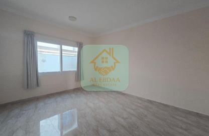 Villa - 7+ Bedrooms - 7+ Bathrooms for sale in Khuzam - Ras Al Khaimah