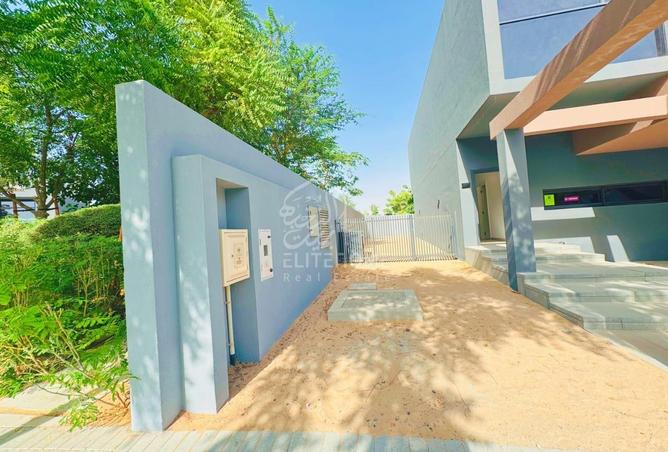 71923906 - صورة العقار 2