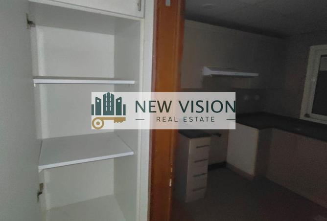 98257738 - Property Image 3