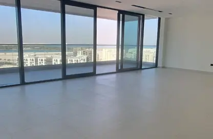 Apartment - 4 Bedrooms - 6 Bathrooms for sale in Sharjah Terraces - Al Khan Lagoon - Al Khan - Sharjah