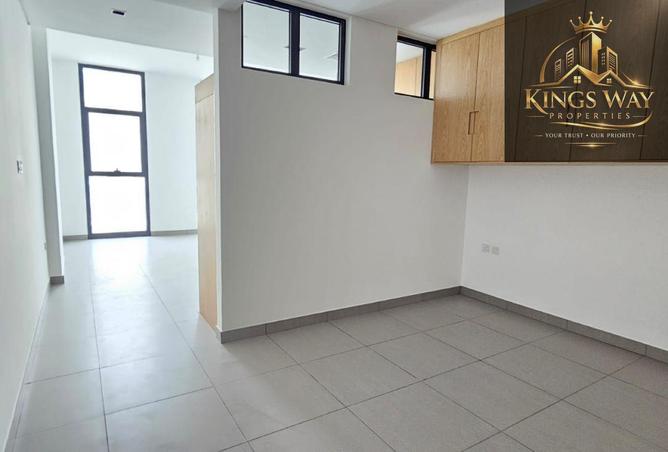 73873813 - Property Image 3