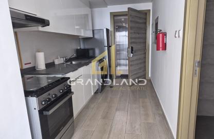 Apartment - Studio - 1 Bathroom for rent in Bloom Towers C - Bloom Towers - District 10 - Jumeirah Village Circle - Dubai Apartment - Studio - 1 Bathroom for rent in Bloom Towers C - Bloom Towers - District 10 - Jumeirah Village Circle - Dubai