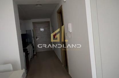 Apartment - Studio - 1 Bathroom for rent in Bloom Towers C - Bloom Towers - District 10 - Jumeirah Village Circle - Dubai Apartment - Studio - 1 Bathroom for rent in Bloom Towers C - Bloom Towers - District 10 - Jumeirah Village Circle - Dubai