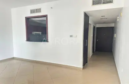 Apartment - 1 Bathroom for rent in Icon Tower 2 - JLT Cluster L - Jumeirah Lake Towers - Dubai