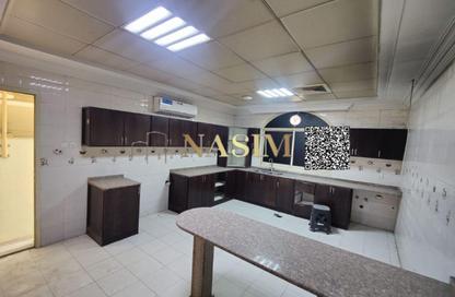 Villa - Studio - 5 Bathrooms for rent in Al Mowaihat 2 - Al Mowaihat - Ajman