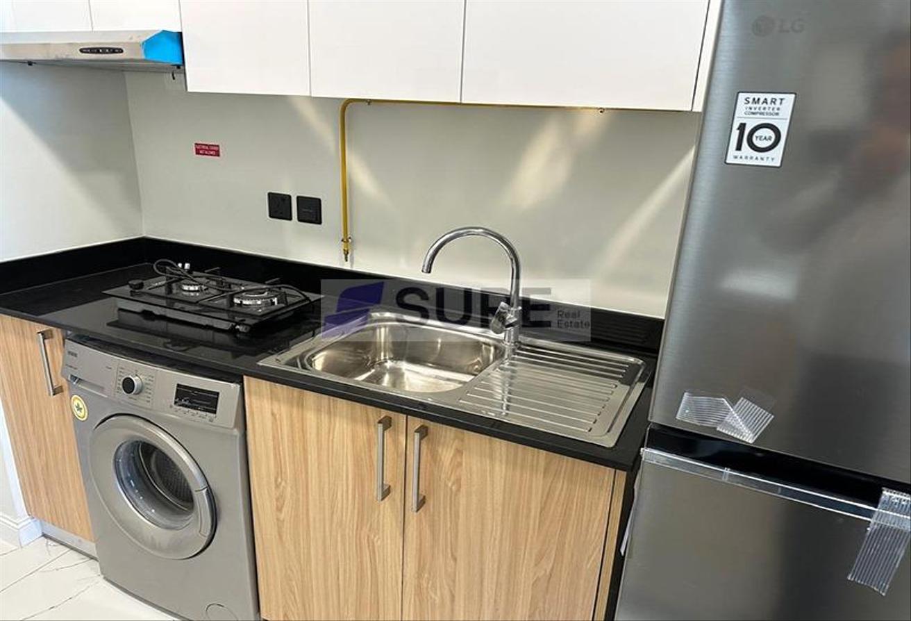 FULL AMENITIES / VACANT NOW photo 10