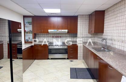 Apartment - 2 Bedrooms - 3 Bathrooms for sale in Shakespeare Circus 2 - Shakespeare Circus - Motor City - Dubai