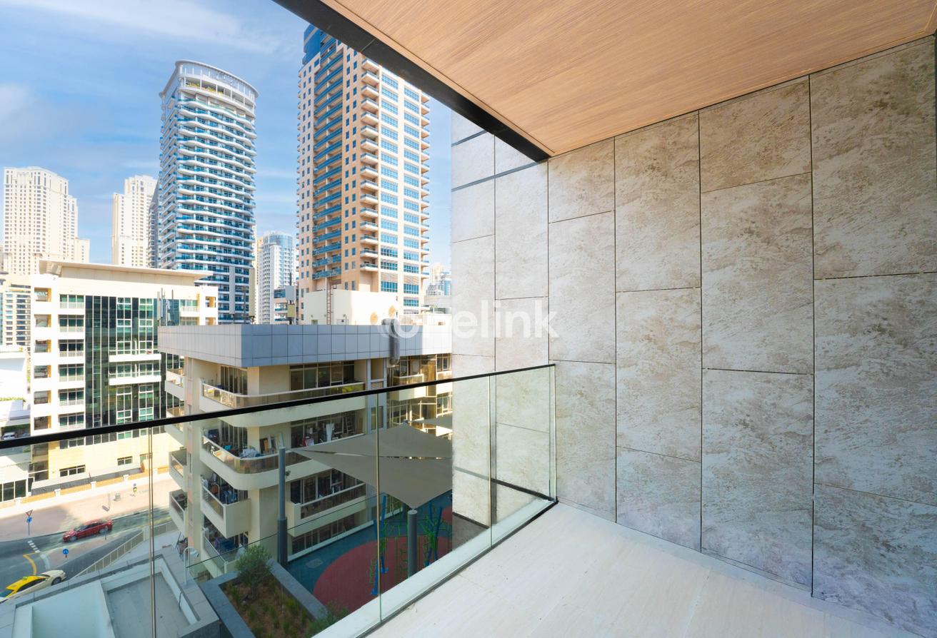 Modern | Unfurnished | Marina Living photo 24