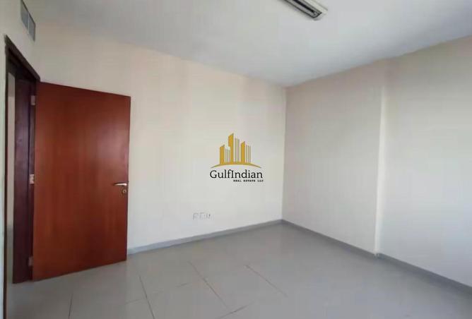 84063717 - صورة العقار 3