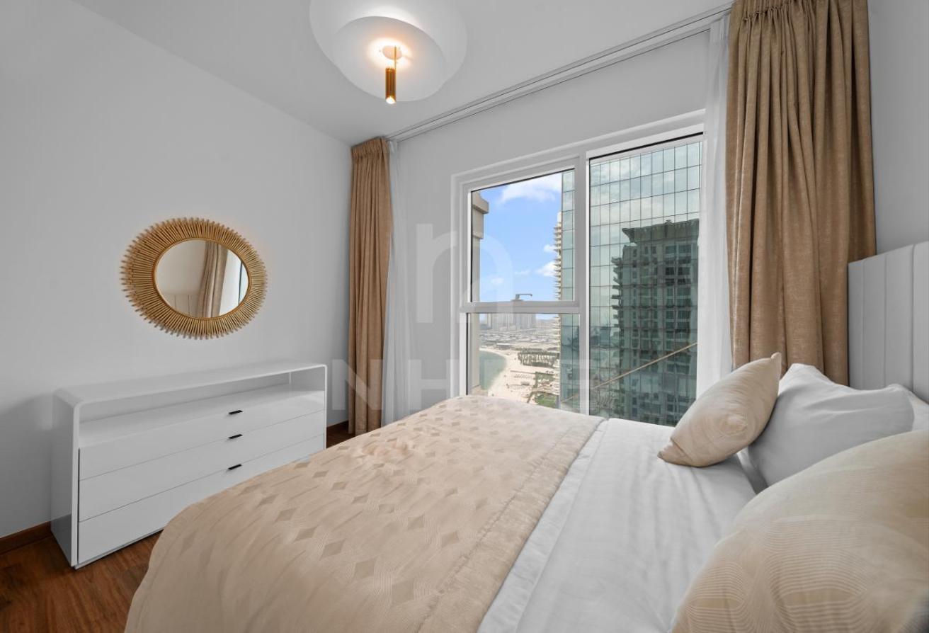 Upgraded | Furnished | Sea View | Wood Flooring photo 13