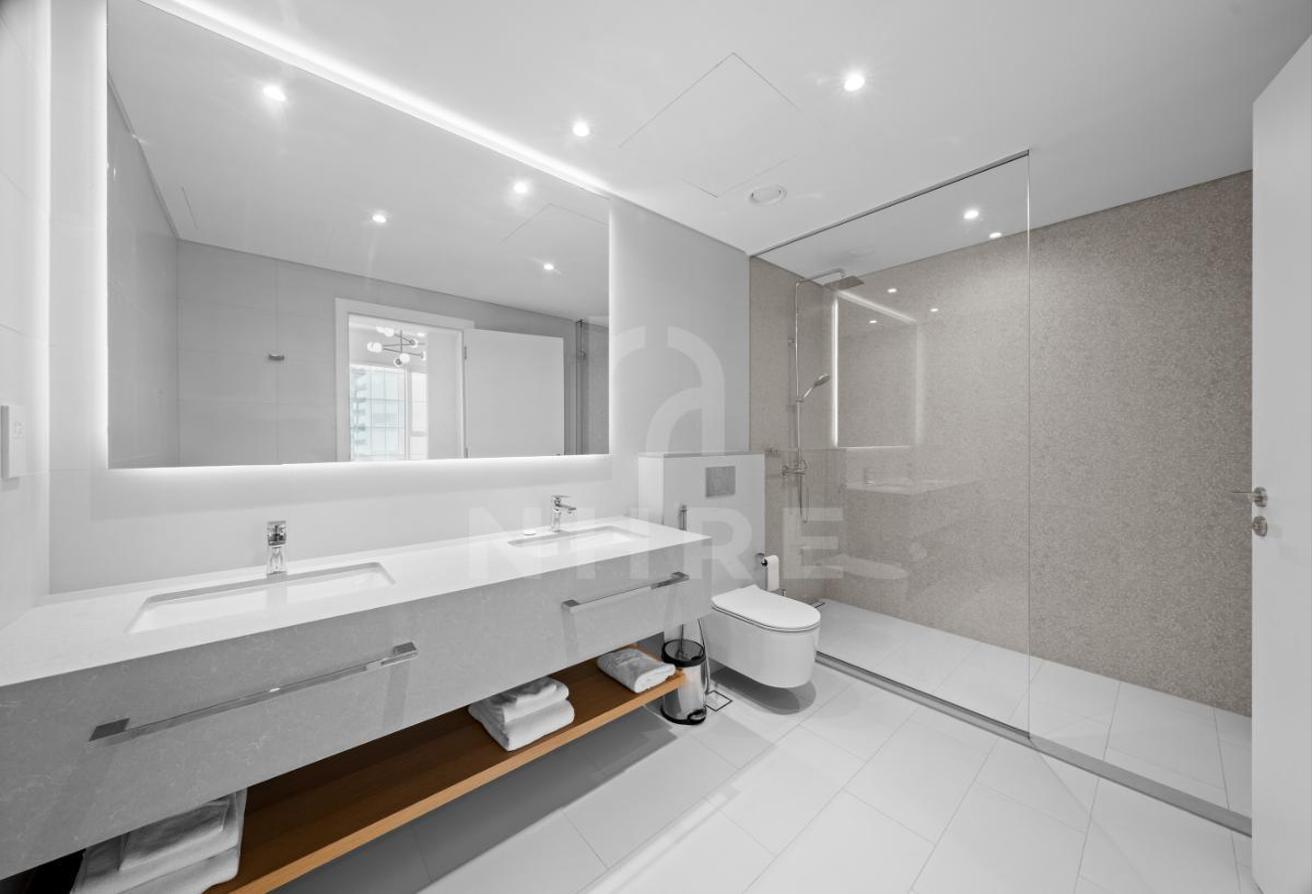 Upgraded | Furnished | Sea View | Wood Flooring photo 15