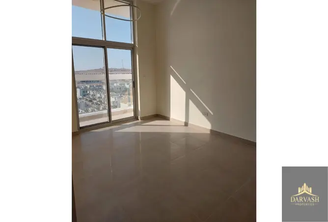119736402 - Property Image 3