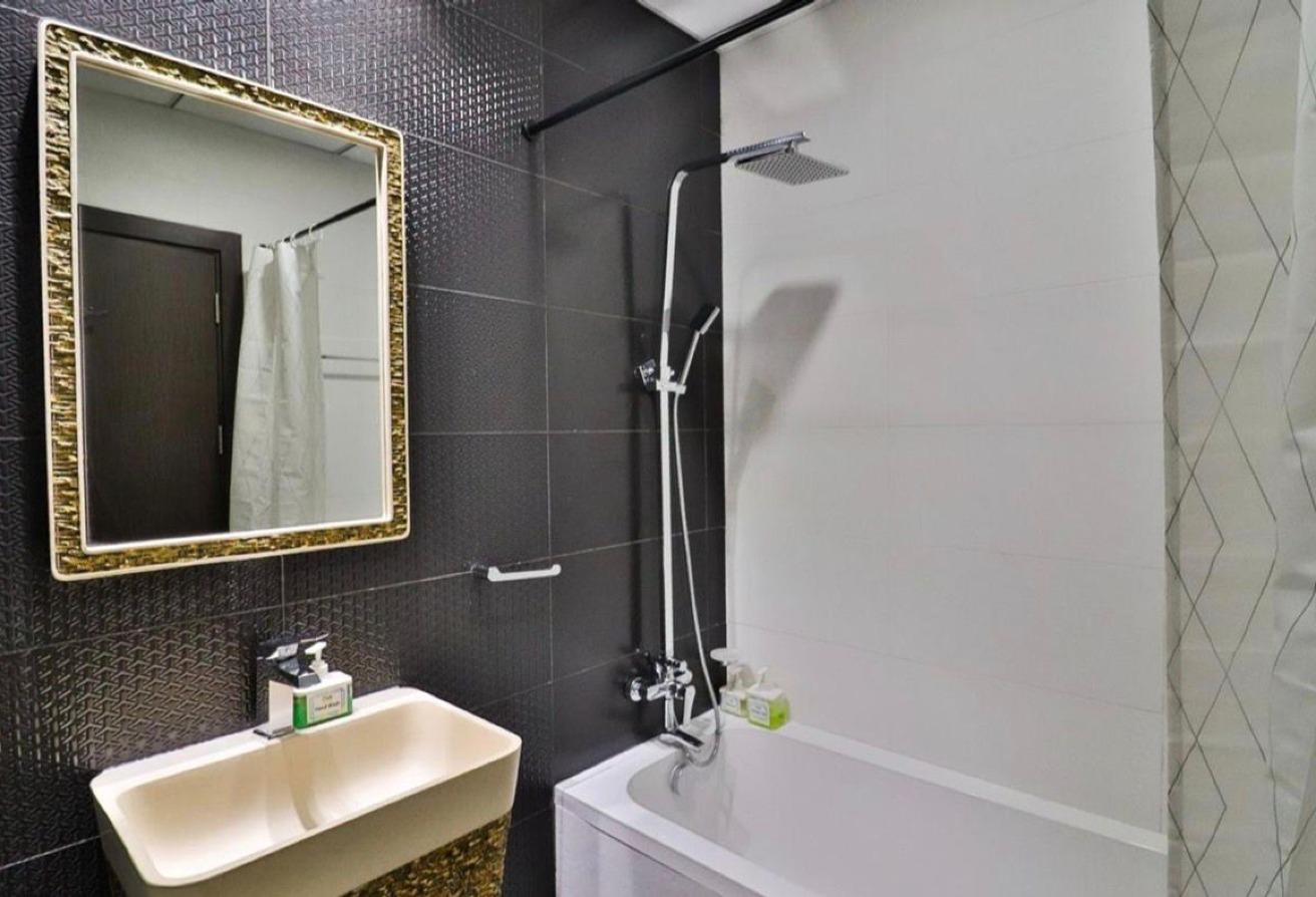 Miracle Vista 2BR | Miraclz by Danube, Arjan photo 13