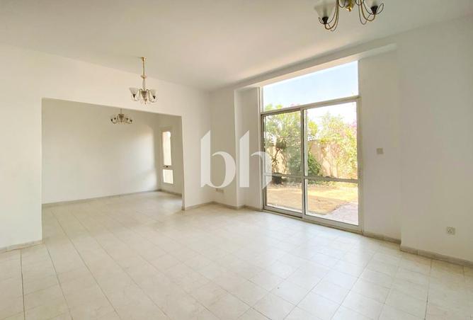 76964009 - Property Image 2