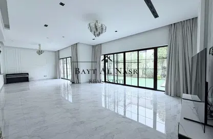 Villa - 4 Bedrooms - 5 Bathrooms for rent in Nad Al Sheba Villas - Nad Al Sheba 3 - Nad Al Sheba - Dubai