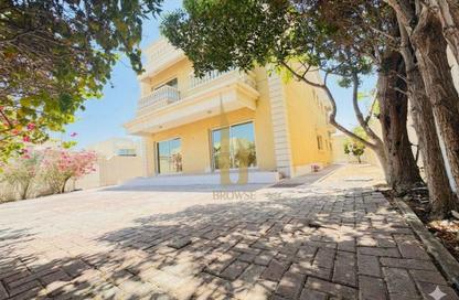 Villa - 5 Bedrooms - 5 Bathrooms for rent in Umm Suqeim 2 Villas - Umm Suqeim 2 - Umm Suqeim - Dubai