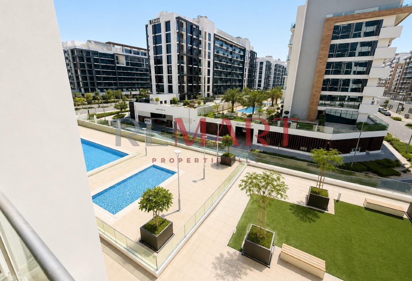 Spacious Studio with Balcony | Pool & Garden View photo 5