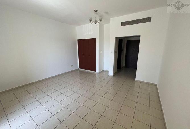 100395073 - Property Image 2