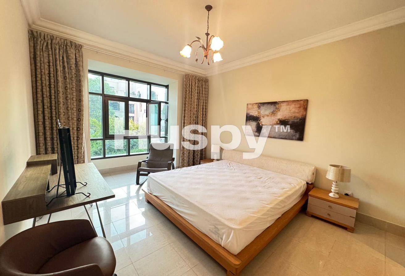 Furnished | Near Burj Khalifa | Pool View photo 7