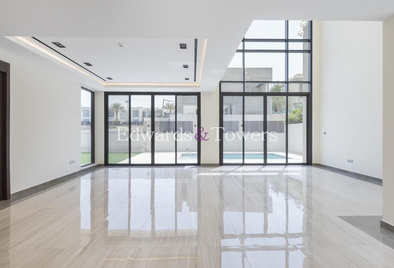 Brand New | Private Pool | Custom Villa photo 4