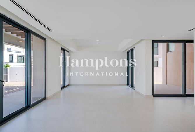 16228823 - Property Image 2