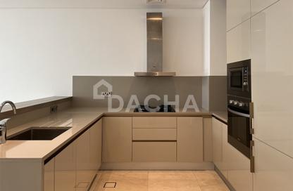Apartment - 1 Bedroom - 2 Bathrooms for rent in The 8 - The Crescent - Palm Jumeirah - Dubai