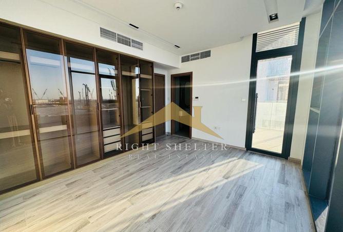 117701031 - Property Image 2