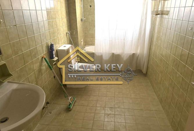 70282217 - Property Image 3