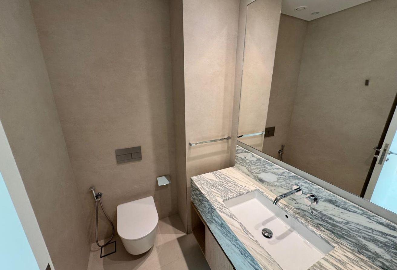 Brand New| High floor| Canal view photo 16