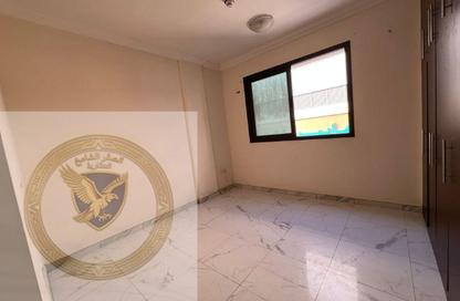 شقة - غرفة نوم - 1 حمام للايجار في بناء النباعة - النبعة - الشرق - الشارقة شقة - غرفة نوم - 1 حمام للايجار في بناء النباعة - النبعة - الشرق - الشارقة