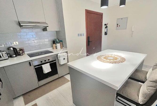 87866077 - Property Image 2