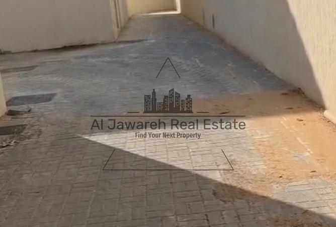 16002175 - صورة العقار 3