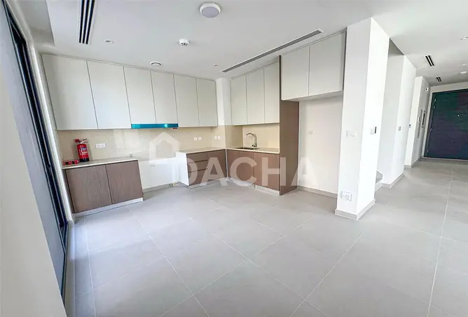 135602361 - Property Image 3