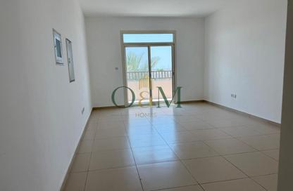 Apartment - Studio - 1 for rent in Waterfall District - Al Ghadeer - Abu Dhabi