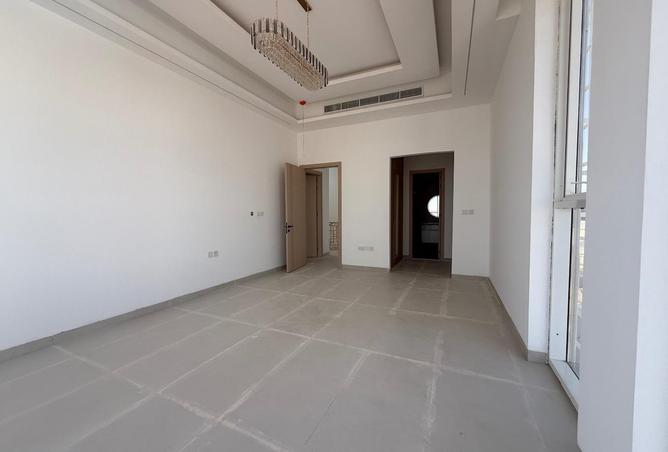 91810665 - Property Image 3