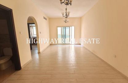 Apartment - 1 - 2 for rent in Muwaileh 29 Building - Muwaileh - Sharjah
