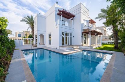 Villa - 5 Bedrooms - 6 Bathrooms for rent in Sector H - Emirates Hills - Dubai Villa - 5 Bedrooms - 6 Bathrooms for rent in Sector H - Emirates Hills - Dubai