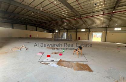 Warehouse - Studio - 4 Bathrooms for sale in Umm Dir - Umm Al Quwain